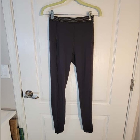 Lululemon✨Principal Dancer Golden Lining Tight *28"✨Black✨RARE LIKE NEW✨sz 6 - Picture 10 of 16